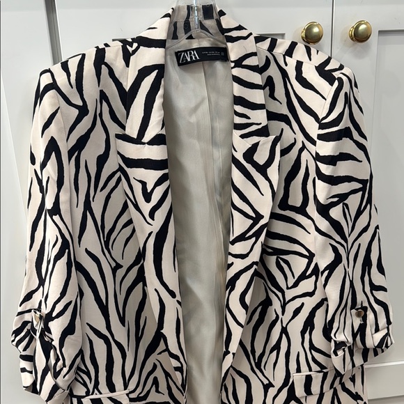 Zara Women's Zebra Blazer XXL - Picture 3 of 5